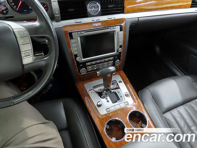 Volkswagen Phaeton V6 3.0 TDI VW611 2013 — фото 22