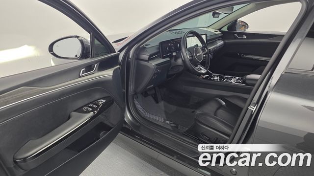 Kia K5 (III) 2.0 Noblesse 2024 — фото 10