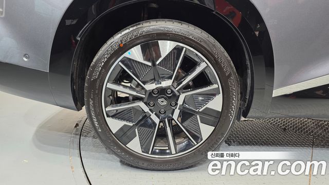 Renault Korea Filante 1.5 E-Tech Iconic 2WD 2027 — фото 21