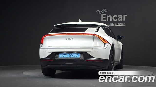 Kia EV6 Long Range Air 2023 — фото 4
