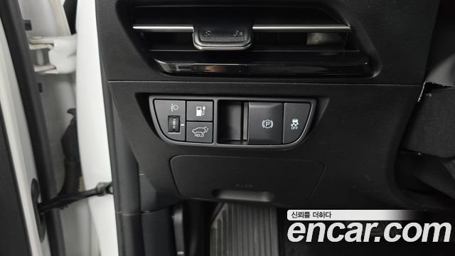 Kia EV6 Long Range Air 2023 — фото 19
