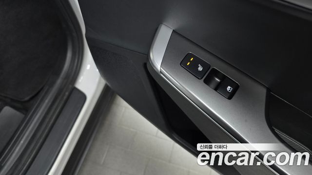 Kia EV6 Long Range Air 2023 — фото 28
