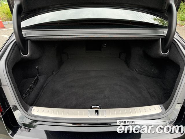 Genesis G90 (RS4) Gasoline 3.5 Turbo AWD 2022 — фото 23