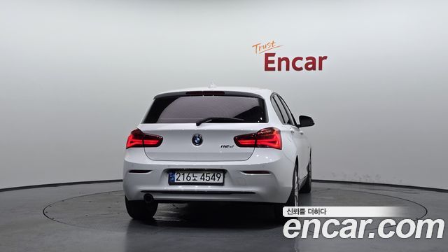 BMW 1 Series (F20) 118d Sport 5Door 2016 — фото 4