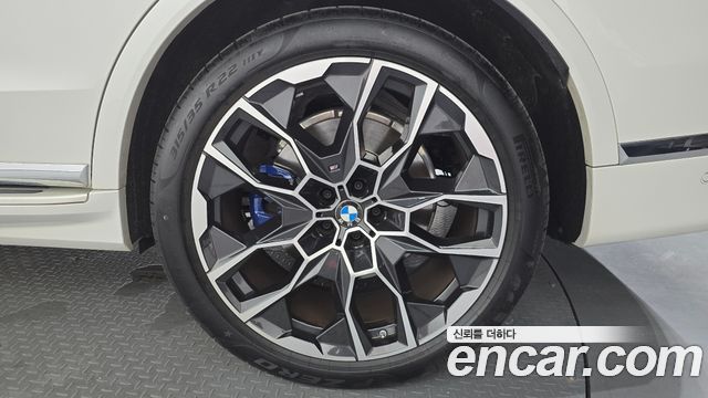 BMW X7 (G07) xDrive 40i M Sport 7STR 2025 — фото 21
