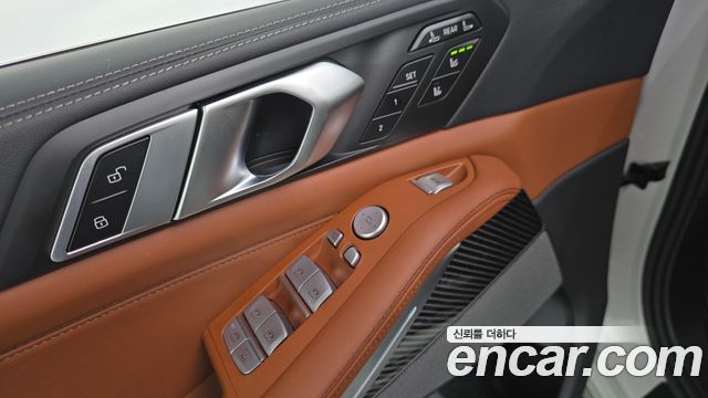 BMW X7 (G07) xDrive 40i M Sport 7STR 2025 — фото 30