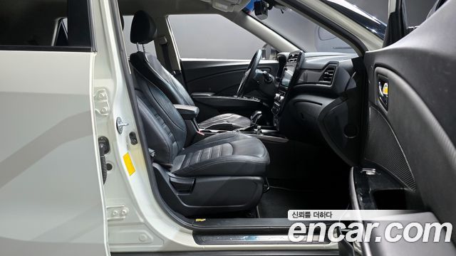 KG Mobility (SsangYong) Very New Tivoli Gasoline 1.5 2WD V7 2020 — фото 10