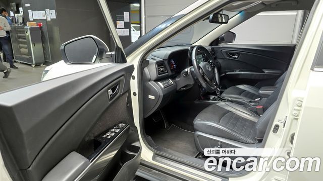 KG Mobility (SsangYong) Very New Tivoli Gasoline 1.5 2WD V7 2020 — фото 11