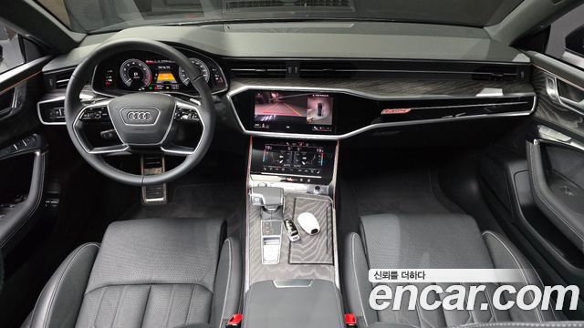 Audi A7 (4K) 55 TFSI e Quattro Premium 2025 — фото 7