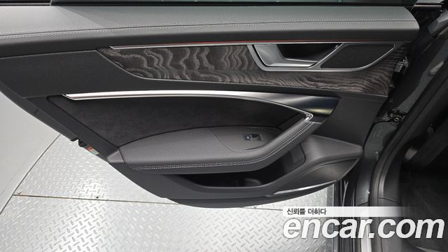 Audi A7 (4K) 55 TFSI e Quattro Premium 2025 — фото 31
