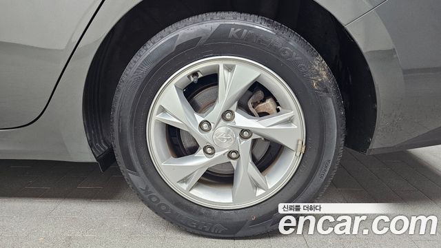 Hyundai Avante (CN7) 1.6 Smart 2023 — фото 27