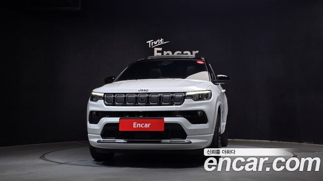 Jeep Compass (II) S 2.4 AWD 2022 — фото 3