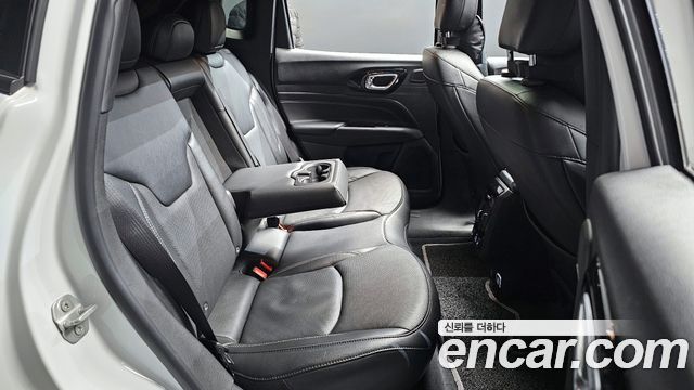 Jeep Compass (II) S 2.4 AWD 2022 — фото 12