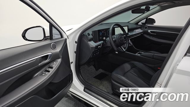 Hyundai Sonata The Edge (DN8) 2.0 Premium 2024 — фото 10