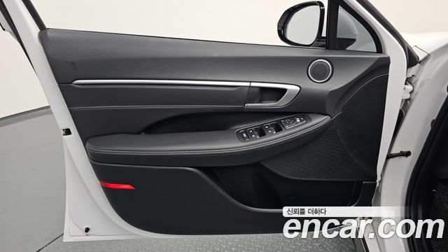 Hyundai Sonata The Edge (DN8) 2.0 Premium 2024 — фото 30