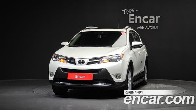 Toyota RAV4 2.5 4WD 4th 2015 — фото 3