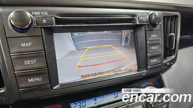 Toyota RAV4 2.5 4WD 4th 2015 — фото 14