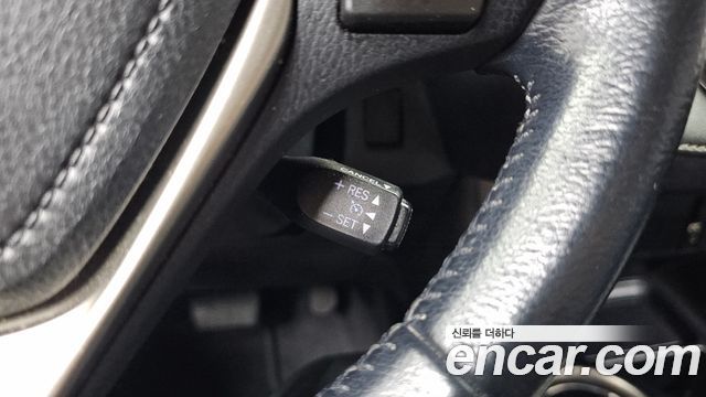 Toyota RAV4 2.5 4WD 4th 2015 — фото 17