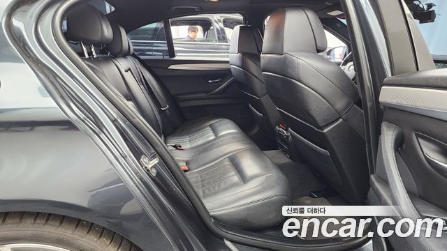 BMW M5 (F10) M5 Sedan 2012 — фото 16