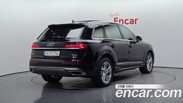 Audi Q7 (4M) 45 TDI Quattro Premium 2021 — фото 2