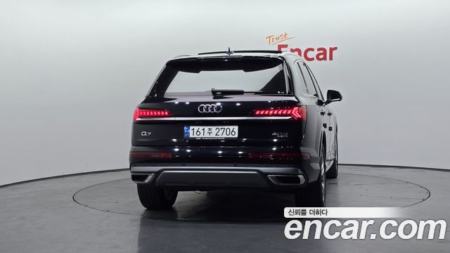 Audi Q7 (4M) 45 TDI Quattro Premium 2021 — фото 4