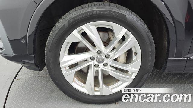 Audi Q7 (4M) 45 TDI Quattro Premium 2021 — фото 5