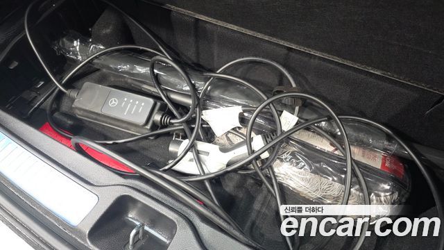Mercedes-Benz GLC-Class (X253) GLC300e 4MATIC 2021 — фото 27
