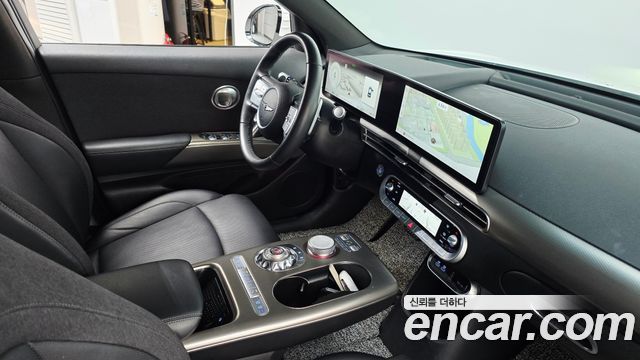 Genesis GV60 Standard AWD 2022 — фото 19