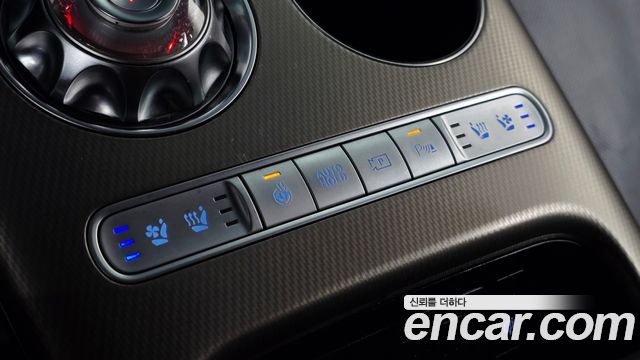Genesis GV60 Standard AWD 2022 — фото 37