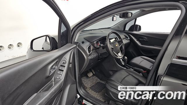 Chevrolet Trax 1.4 Red Line Premier 2019 — фото 10