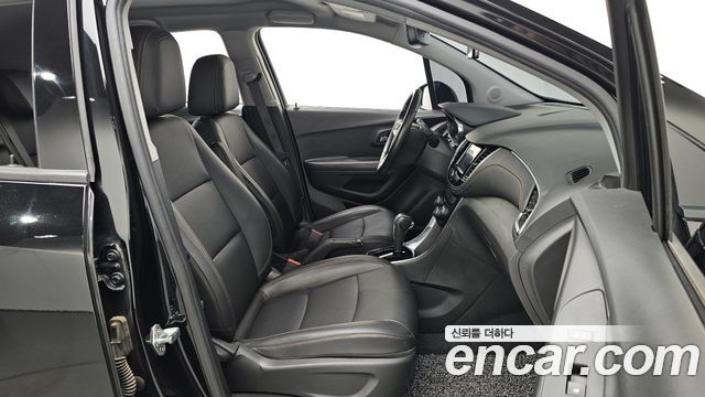 Chevrolet Trax 1.4 Red Line Premier 2019 — фото 11