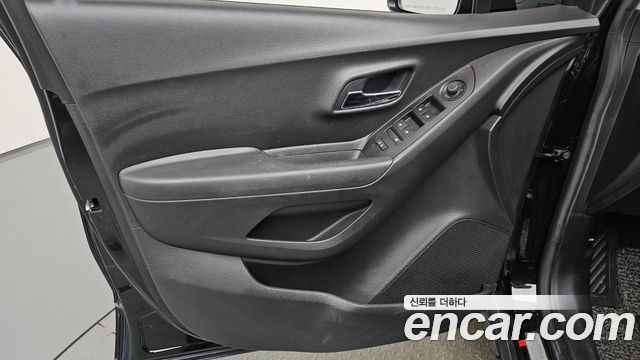 Chevrolet Trax 1.4 Red Line Premier 2019 — фото 24