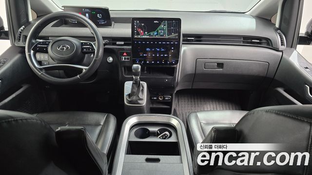 Hyundai Staria Cargo 5-Seater Modern 2022 — фото 7
