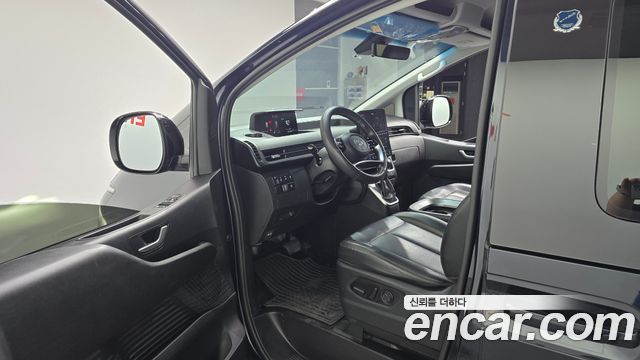 Hyundai Staria Cargo 5-Seater Modern 2022 — фото 10