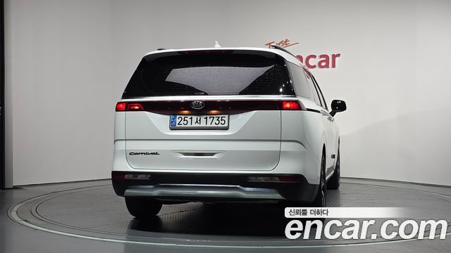 Kia Carnival (IV) Gasoline 9-Seater Noblesse 2021 — фото 4