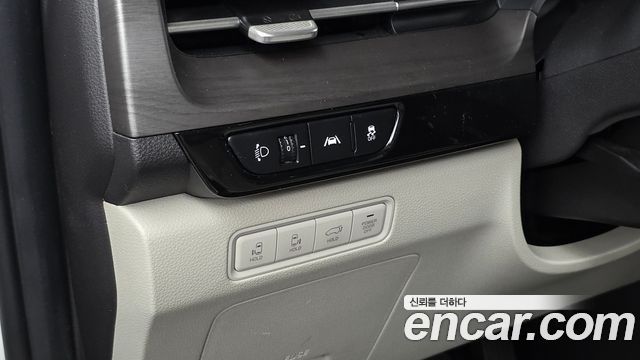 Kia Carnival (IV) Gasoline 9-Seater Noblesse 2021 — фото 20