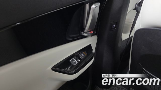 Kia Carnival (IV) Gasoline 9-Seater Noblesse 2021 — фото 23