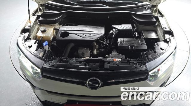 KG Mobility (SsangYong) Very New Tivoli Gasoline 1.5 2WD V3 2022 — фото 6