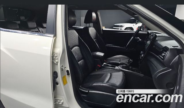 KG Mobility (SsangYong) Very New Tivoli Gasoline 1.5 2WD V3 2022 — фото 10