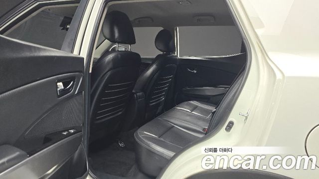 KG Mobility (SsangYong) Very New Tivoli Gasoline 1.5 2WD V3 2022 — фото 16