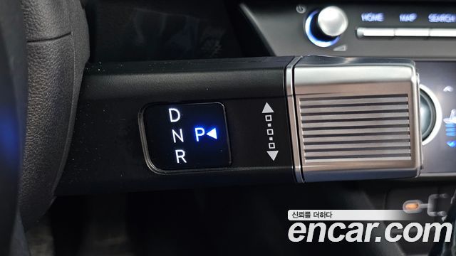 Hyundai Sonata The Edge (DN8) 2.0 Exclusive 2024 — фото 9