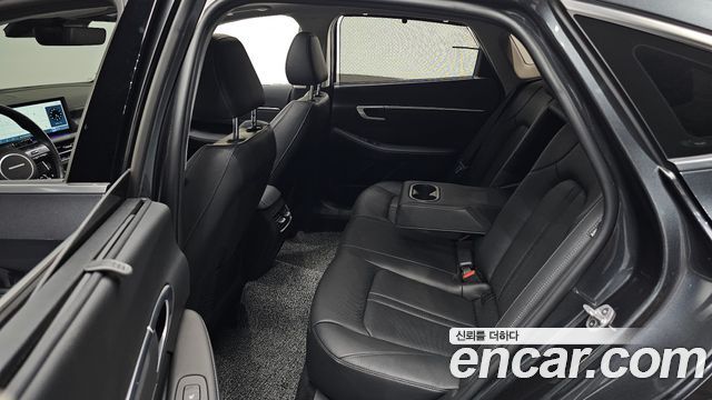 Hyundai Sonata The Edge (DN8) 2.0 Exclusive 2024 — фото 12
