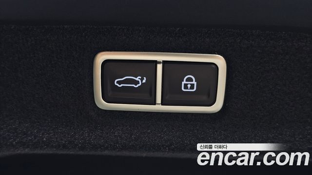 Hyundai Sonata The Edge (DN8) 2.0 Exclusive 2024 — фото 18