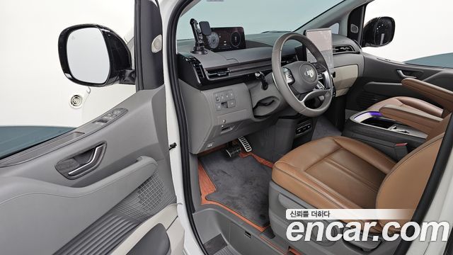 Hyundai Staria 4WD Camper Prestige Camper 4Seater 2023 — фото 10