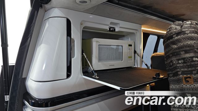 Hyundai Staria 4WD Camper Prestige Camper 4Seater 2023 — фото 18