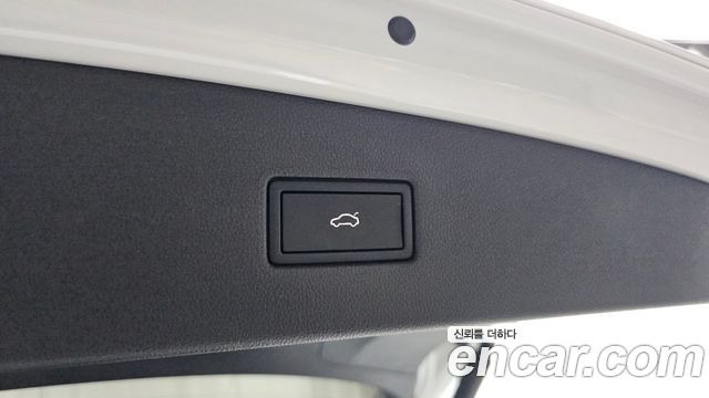 Volkswagen Tiguan Allspace 2.0 TSI Prestige 2024 — фото 18