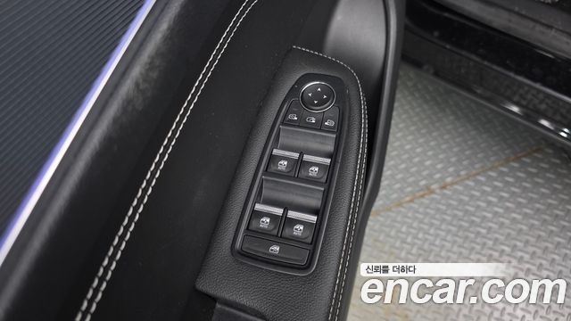 Renault Korea XM3 1.3 TCe RE Signature 2022 — фото 11