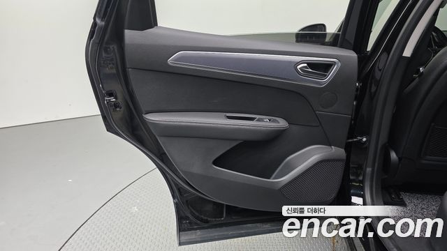 Renault Korea XM3 1.3 TCe RE Signature 2022 — фото 25