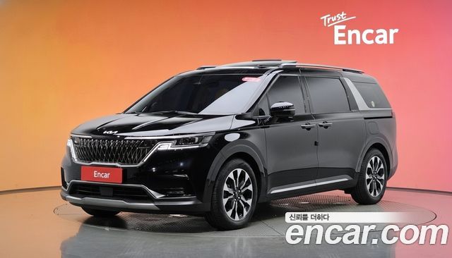 Kia Carnival (IV) Gasoline 9-Seater Signature 2023 — фото 1