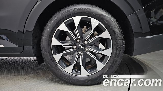 Kia Carnival (IV) Gasoline 9-Seater Signature 2023 — фото 26